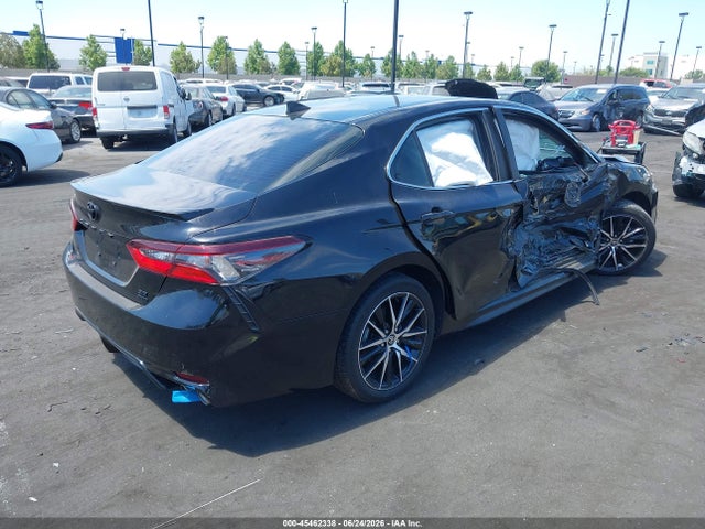 Toyota CAMRY SE 2024 4T1G11BK1RU122903 Image 4