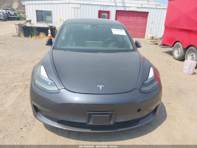 2021 Tesla Model 3 Standard Range Plus Rear-wheel Drive მანქანა იყიდება აუქციონზე, vin: 5YJ3E1EA1MF092202, აუქციონის ნომერი: 45462446