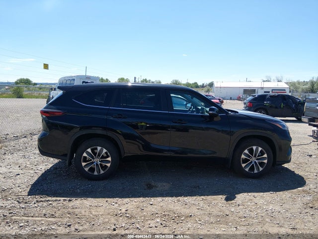 Toyota Highlander Xle 2026 5TDKDRBH3TS604504 Image 13
