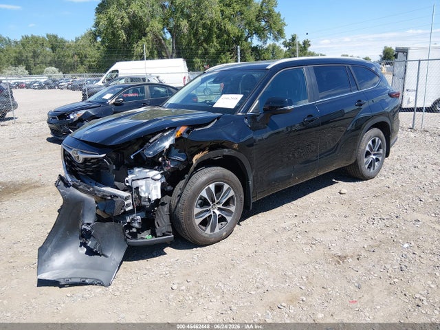Toyota Highlander Xle 2026 5TDKDRBH3TS604504 Image 2