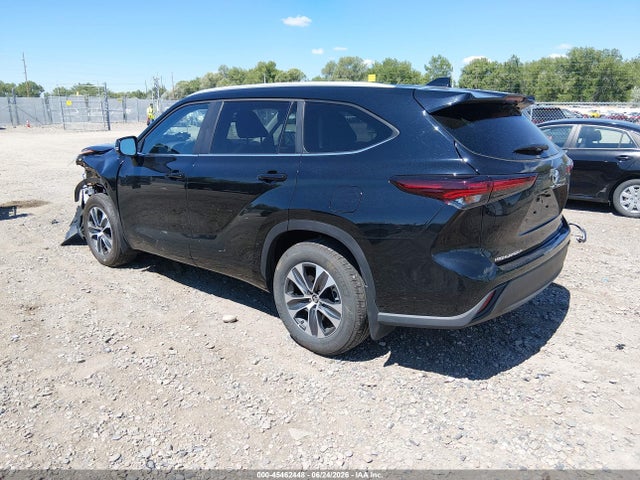 Toyota Highlander Xle 2026 5TDKDRBH3TS604504 Image 3