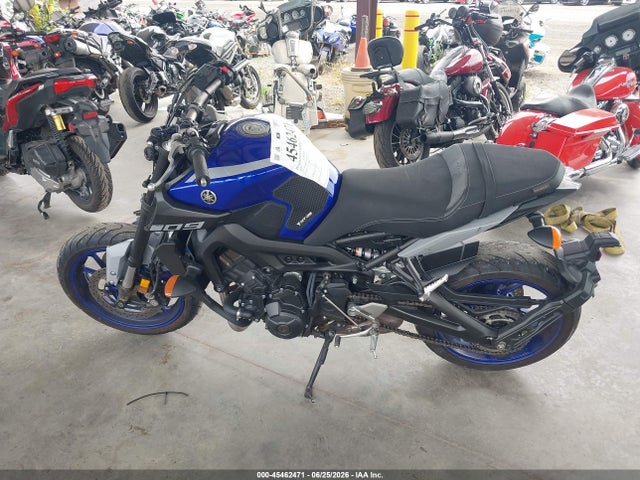 Yamaha MT09 2020 JYARN53E0LA007974 Image 14