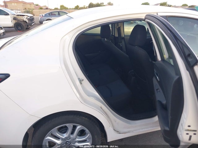 Aukcja sprzedaży 2017 Toyota Yaris Ia, vin: 3MYDLBYV9HY184944, numer aukcji: 45462472