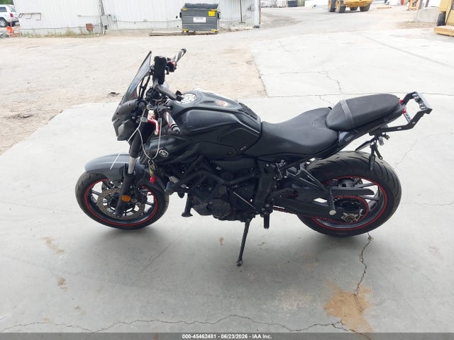 45462481 :رقم المزاد ، JYARM32Y8NA001202 vin ، 2022 Yamaha Mt07 C مزاد بيع