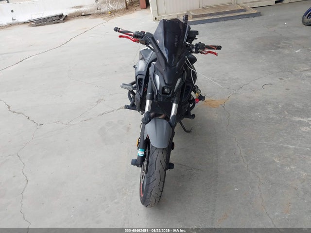 45462481 :رقم المزاد ، JYARM32Y8NA001202 vin ، 2022 Yamaha Mt07 C مزاد بيع