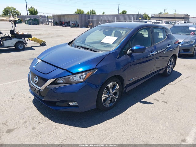 Nissan LEAF SV 2019 1N4AZ1CP3KC300213 Image 2