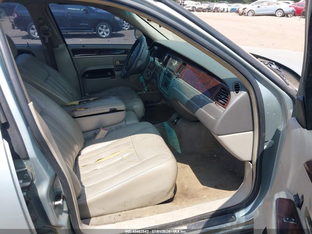 45462543 :رقم المزاد ، 1LNHM81V67Y619323 vin ، 2007 Lincoln Town Car Signature مزاد بيع