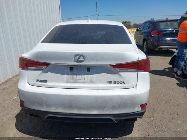 45462545 :رقم المزاد ، JTHBA1D26H5059896 vin ، 2017 Lexus Is 200t مزاد بيع