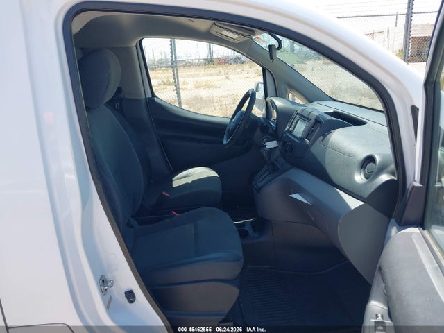 2015 Nissan Nv200 Sv მანქანა იყიდება აუქციონზე, vin: 3N6CM0KN9FK706943, აუქციონის ნომერი: 45462555