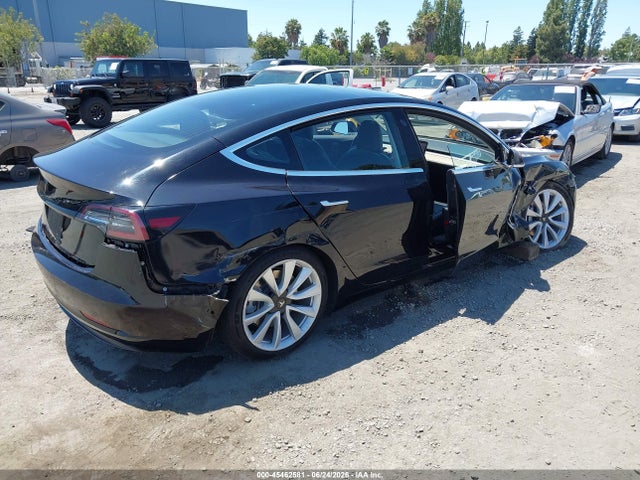 5YJ3E1EA7JF071205 Tesla Model 3 Long Range/mid Range