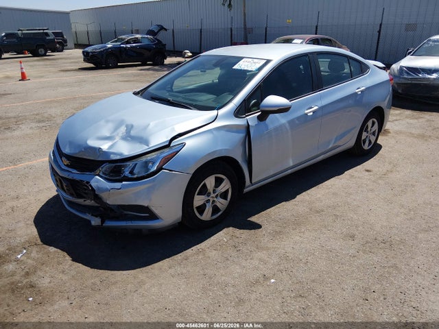 Chevrolet Cruze Ls Auto 2017 3G1BC5SM0HS551961 Image 2