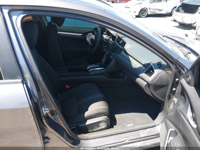 2HGFC2F58HH565928 Honda Civic Lx
