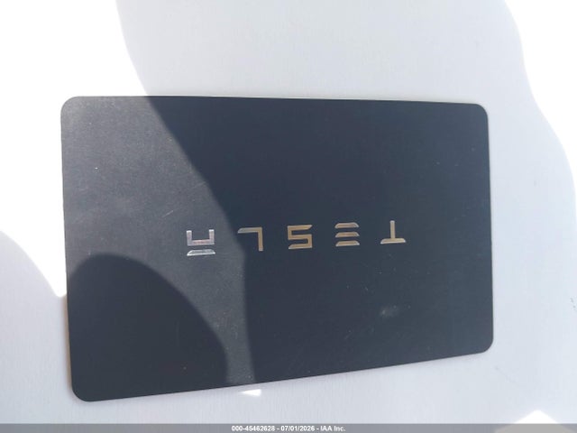 2026 Tesla Model 3 Premium Rear-wheel Drive/rear-wheel Drive მანქანა იყიდება აუქციონზე, vin: 5YJ3E1EA6TF195226, აუქციონის ნომერი: 45462628