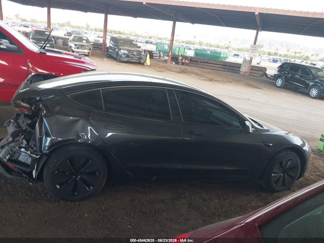 2026 Tesla Model 3 Premium Rear-wheel Drive/rear-wheel Drive მანქანა იყიდება აუქციონზე, vin: 5YJ3E1EA6TF195226, აუქციონის ნომერი: 45462628