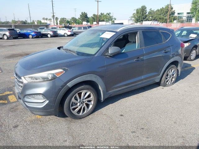 Hyundai TUCSON SE 2016 KM8J33A46GU058661 Image 2
