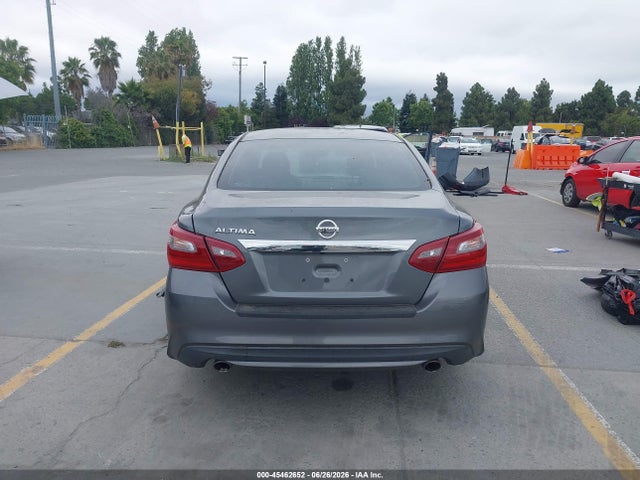 Nissan Altima 2.5 S 2018 1N4AL3AP8JC281947 Image 17