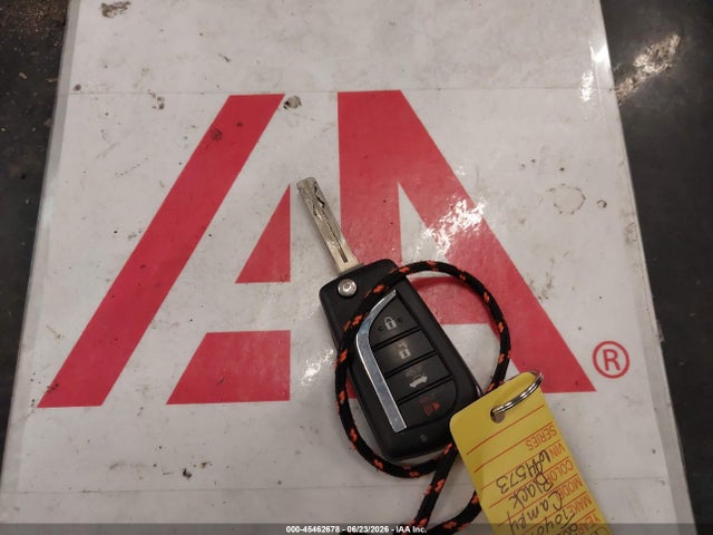 4T1C11AK2NU694573 Toyota CAMRY LE