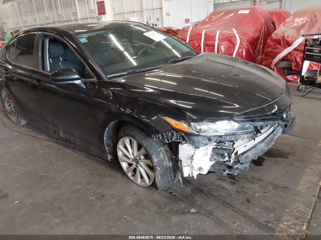 4T1C11AK2NU694573 Toyota CAMRY LE