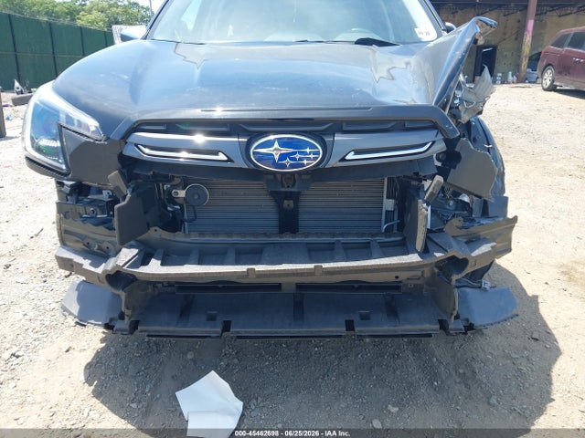 45462698 :رقم المزاد ، JF2SKARC5PH448950 vin ، 2023 Subaru Forester Touring مزاد بيع