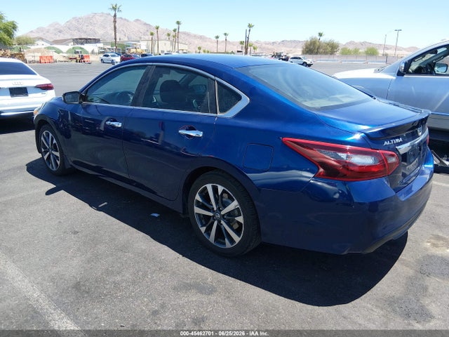 Продажа на аукционе авто 2017 Nissan Altima 2.5 Sr, vin: 1N4AL3AP3HC279677, номер лота: 45462701