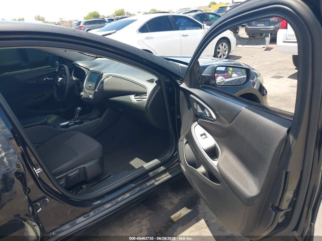 Chevrolet Malibu 1fl 2017 1G1ZC5ST4HF236381 Image 5