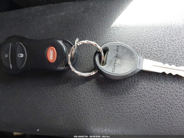 45462746 :رقم المزاد ، 2C4GP44371R311230 vin ، 2001 Chrysler Town & Country Lx مزاد بيع