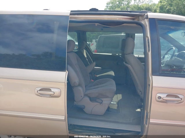 45462746 :رقم المزاد ، 2C4GP44371R311230 vin ، 2001 Chrysler Town & Country Lx مزاد بيع