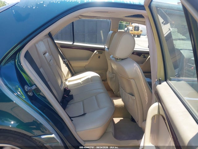45462761 :رقم المزاد ، WDBHA23E8VF520663 vin ، 1997 Mercedes-benz C 230 مزاد بيع
