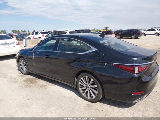 45462782 :رقم المزاد ، 58ABZ1B1XKU042900 vin ، 2019 Lexus Es 350 مزاد بيع