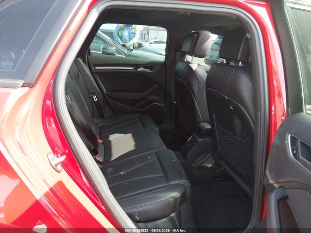 WAUUPBFF9HA127966 Audi A3 Sportback E-tron Premium