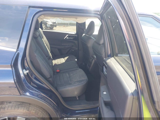 Auction sale of the 2026 Mitsubishi Outlander Le 2.5 2wd/se 2.5 2wd, vin: JA4J3VAB2TZ044035, lot number: 45462858