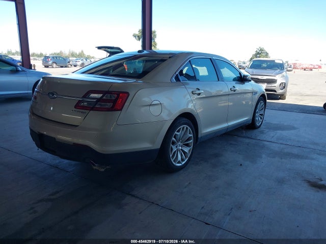 Ford Taurus Limited 2018 1FAHP2F85JG110306 Image 4
