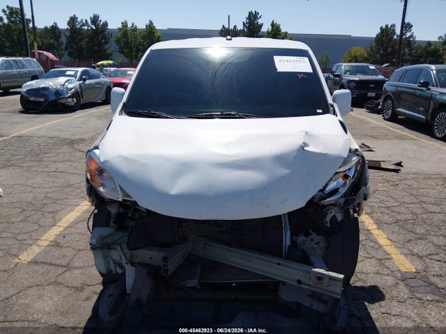 3N6CM0KN2HK695500 Nissan NV200 SV