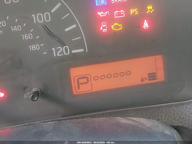 3N6CM0KN2HK695500 Nissan NV200 SV