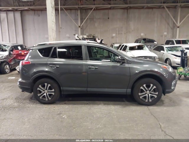 Toyota RAV4 LE 2016 2T3ZFREV0GW267188 Image 13