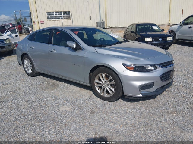 2016 1G1ZE5ST1GF285885 main image