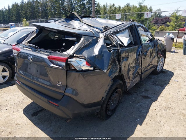 Toyota RAV4 LE 2019 JTMG1RFV1KJ003036 Image 4