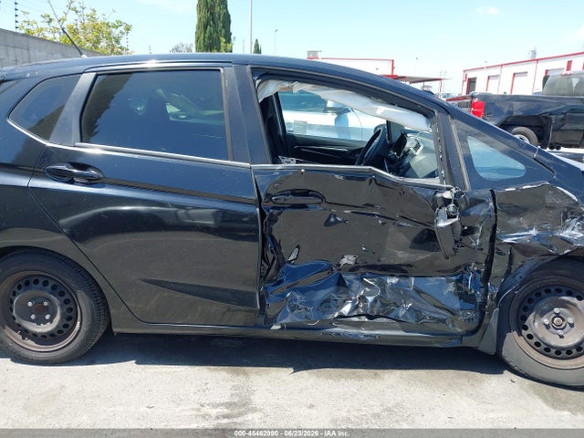 Honda FIT LX 2016 JHMGK5H57GX015925 Image 12