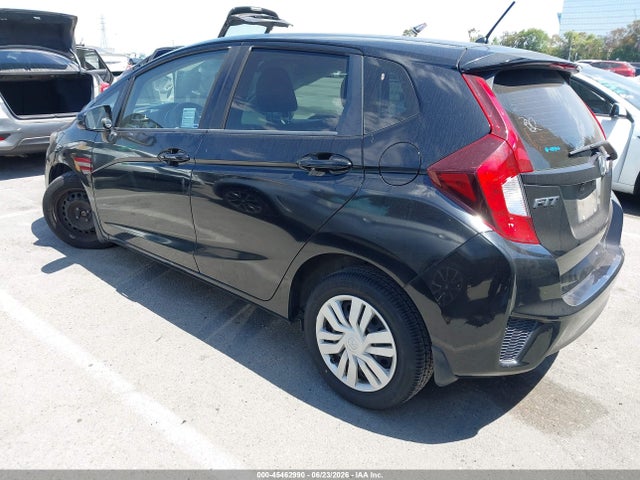 Honda FIT LX 2016 JHMGK5H57GX015925 Image 3