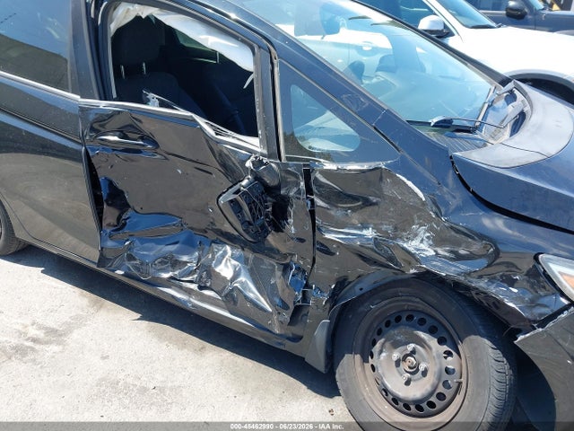 Honda FIT LX 2016 JHMGK5H57GX015925 Image 6