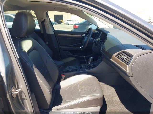 3VWG57BU0KM009772 Volkswagen Jetta 1.4t Sel Premium