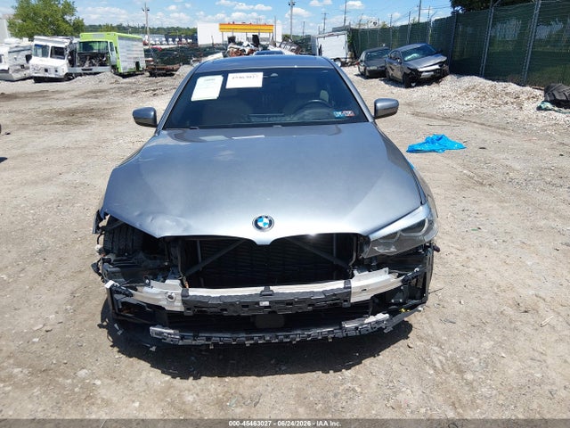 Продажа на аукционе авто 2019 Bmw 530e Xdrive Iperformance, vin: WBAJB1C54KB376698, номер лота: 45463027