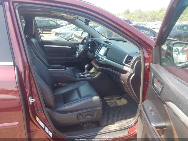 Toyota Highlander Xle 2018 5TDJZRFHXJS833802 Image 5