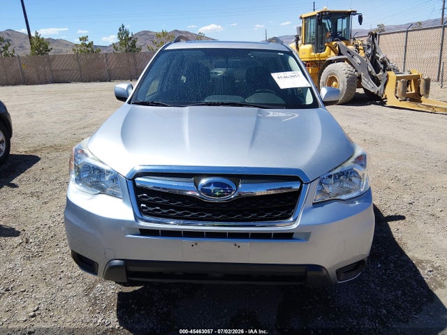 JF2SJADC0GH548318 Subaru Forester 2.5i Premium