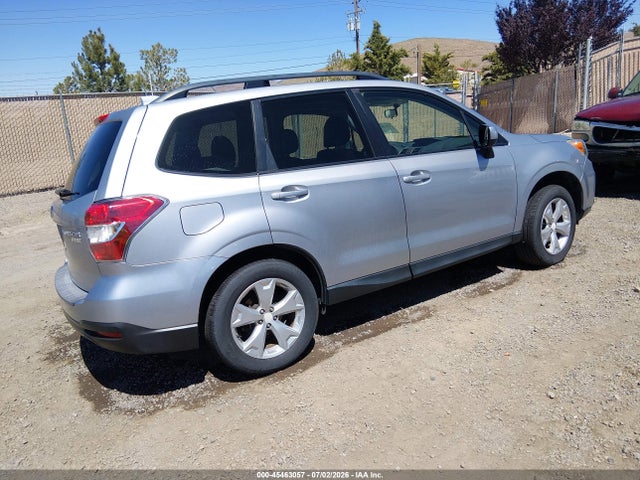 JF2SJADC0GH548318 Subaru Forester 2.5i Premium