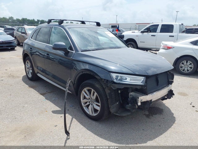 Продажа на аукционе авто 2020 Audi Q5 Premium 45 Tfsi Quattro S Tronic/titanium Premium 45 Tfsi Quattro S Tronic, vin: WA1ANAFY0L2031695, номер лота: 45463066