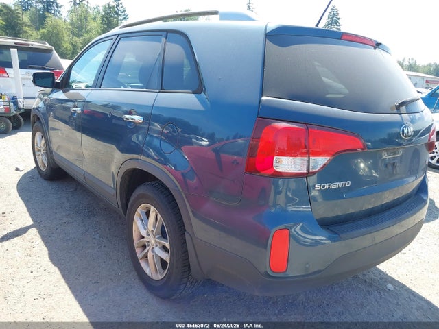 KIA SORENTO LX 2014 5XYKT3A63EG525544 Image 3