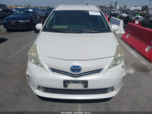 Toyota Prius V Five 2014 JTDZN3EU4E3308963 Image 12