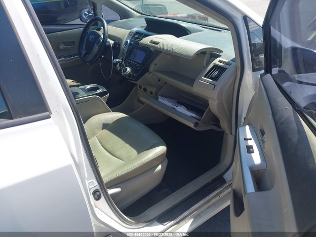 Toyota Prius V Five 2014 JTDZN3EU4E3308963 Image 5