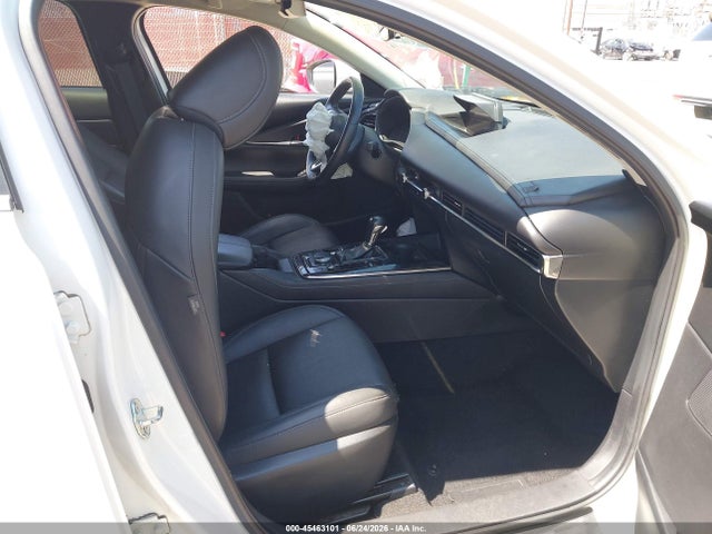 45463101 :رقم المزاد ، 3MVDMBCL6NM412594 vin ، 2022 Mazda Cx-30 Preferred مزاد بيع